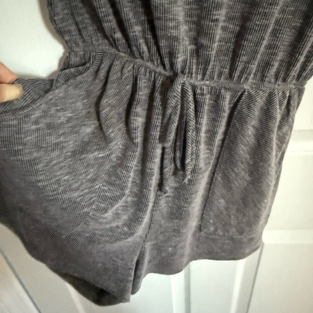 Gilli romper - Picture 3 of 4